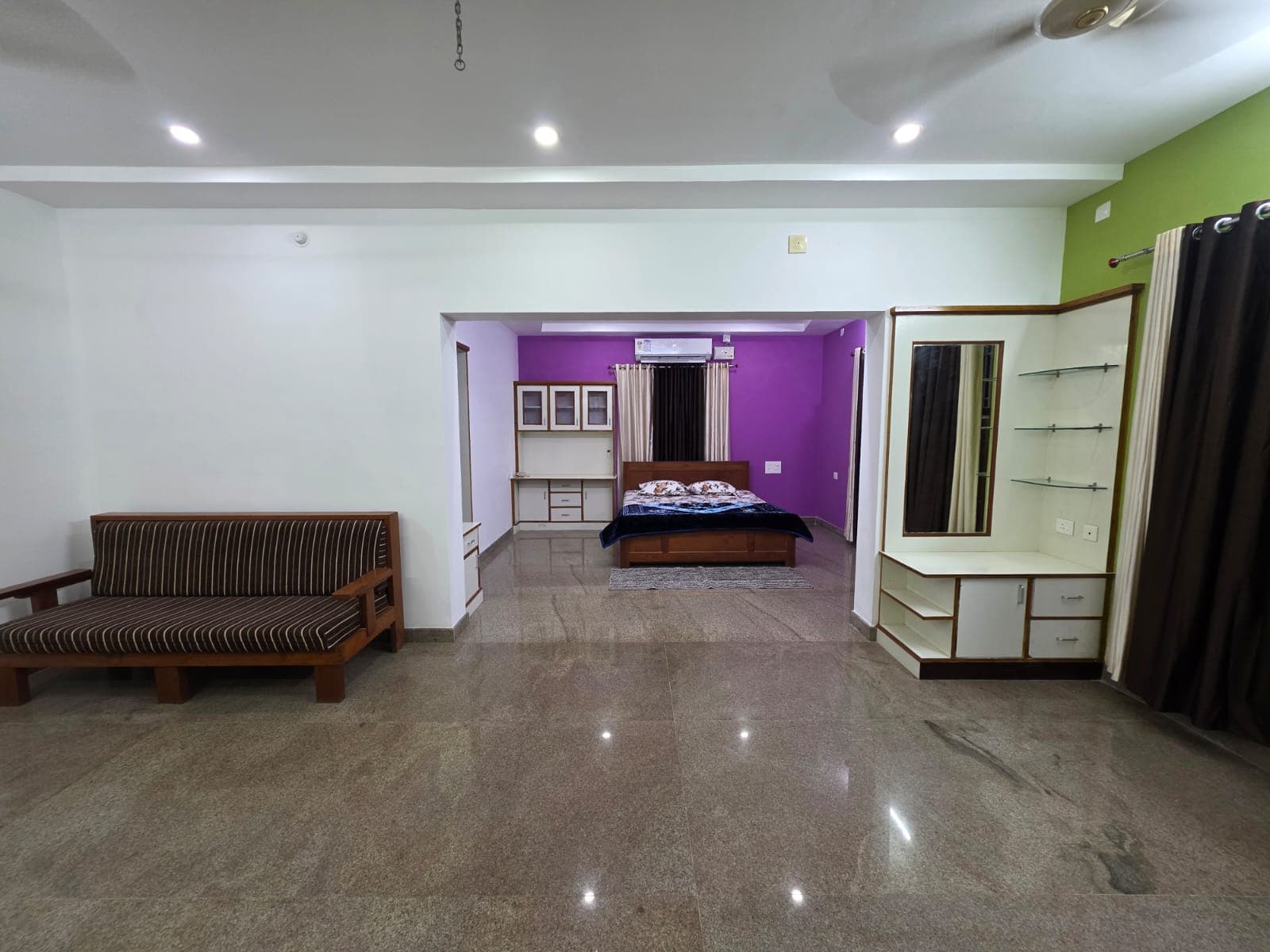 Gallery image 3