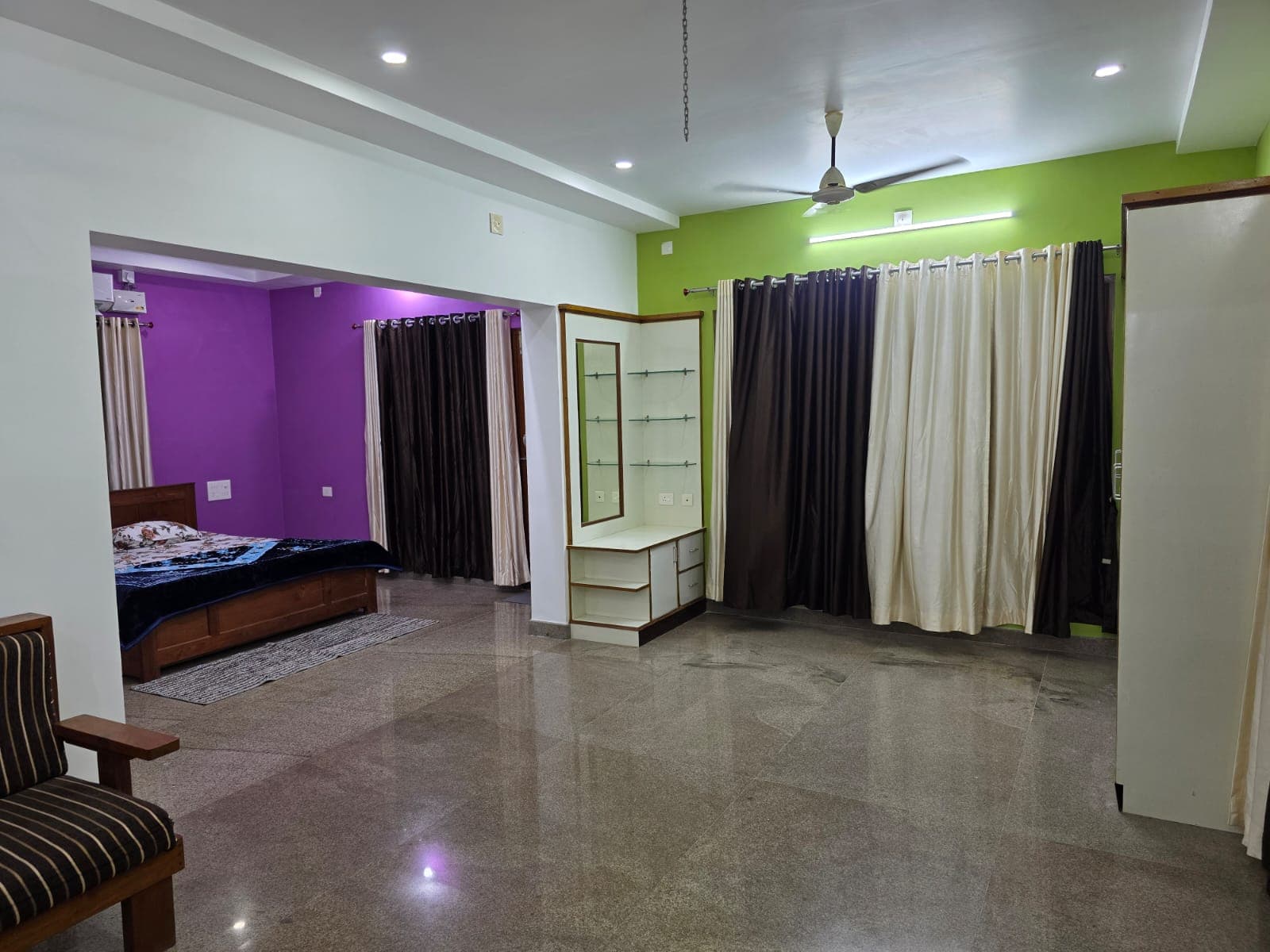 Gallery image 7